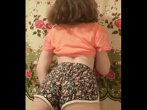❤️ सेक्सी जवान बेब क्यामेरामा उनको शर्ट्स फुकाल्दै ❌ सेक्स
